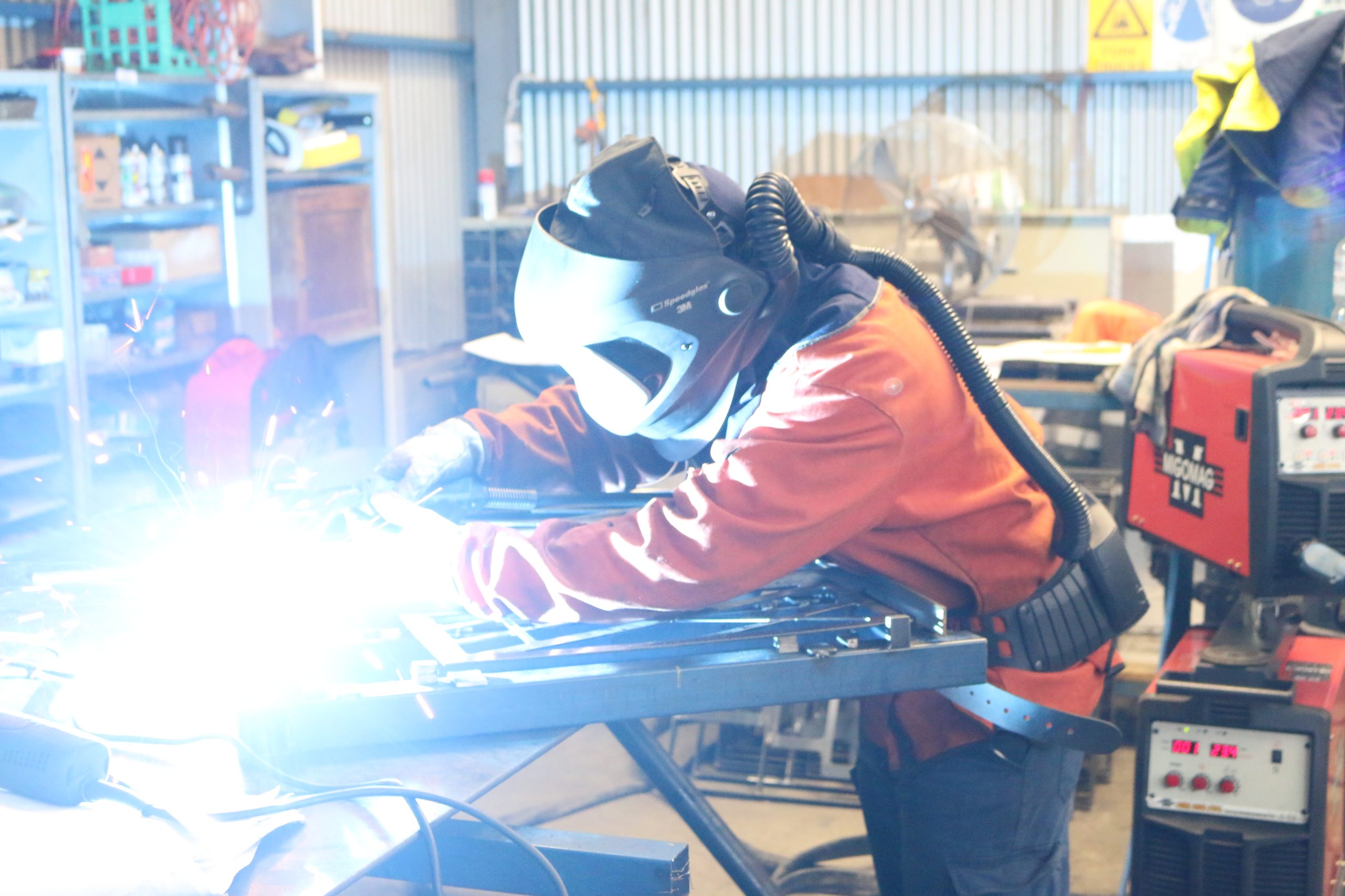 Welding_2.jpg
